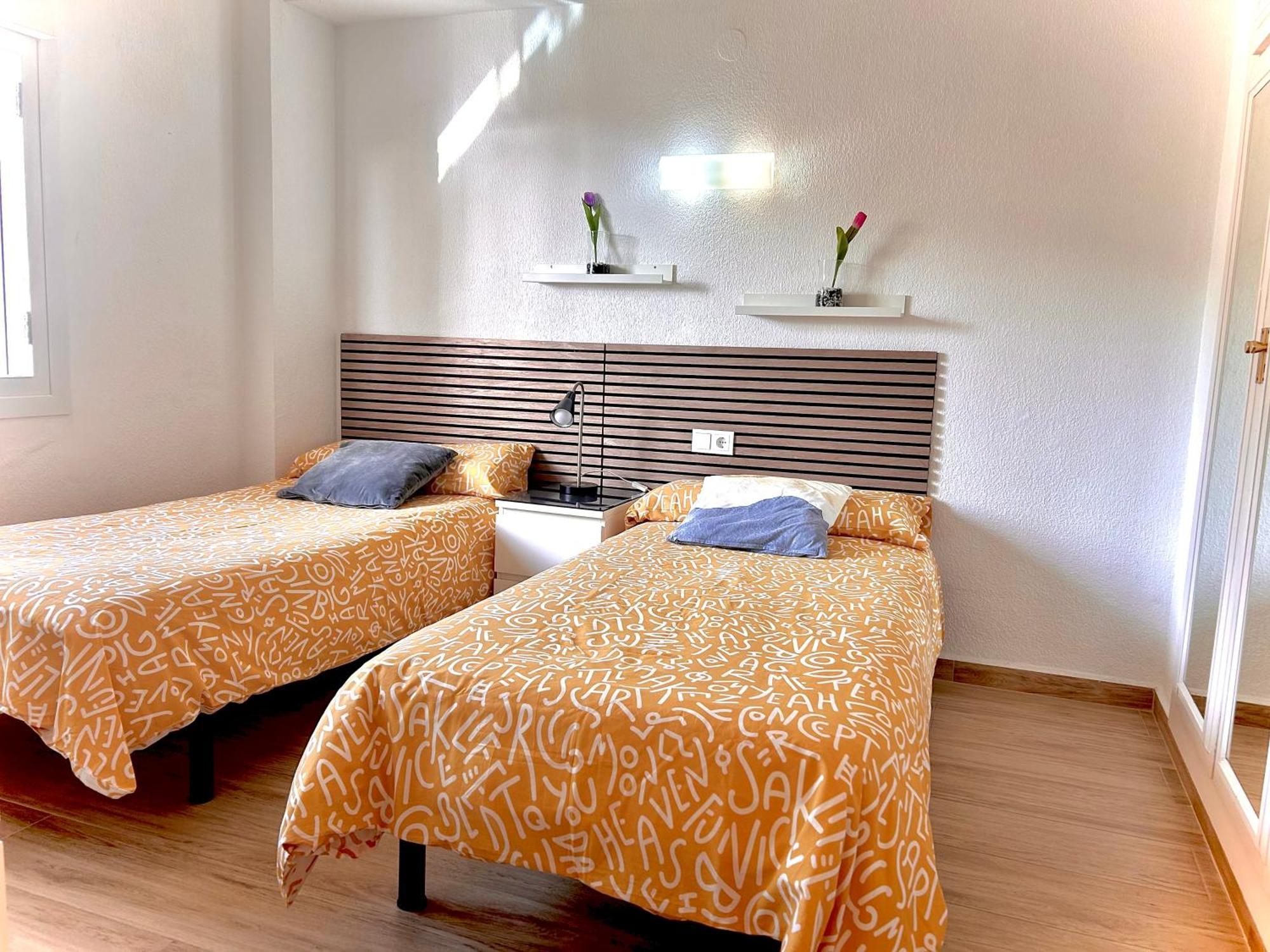 Apartamento 2 Dormitorios En Primera Linea De Playa San Cristobal Almuñécar Esterno foto