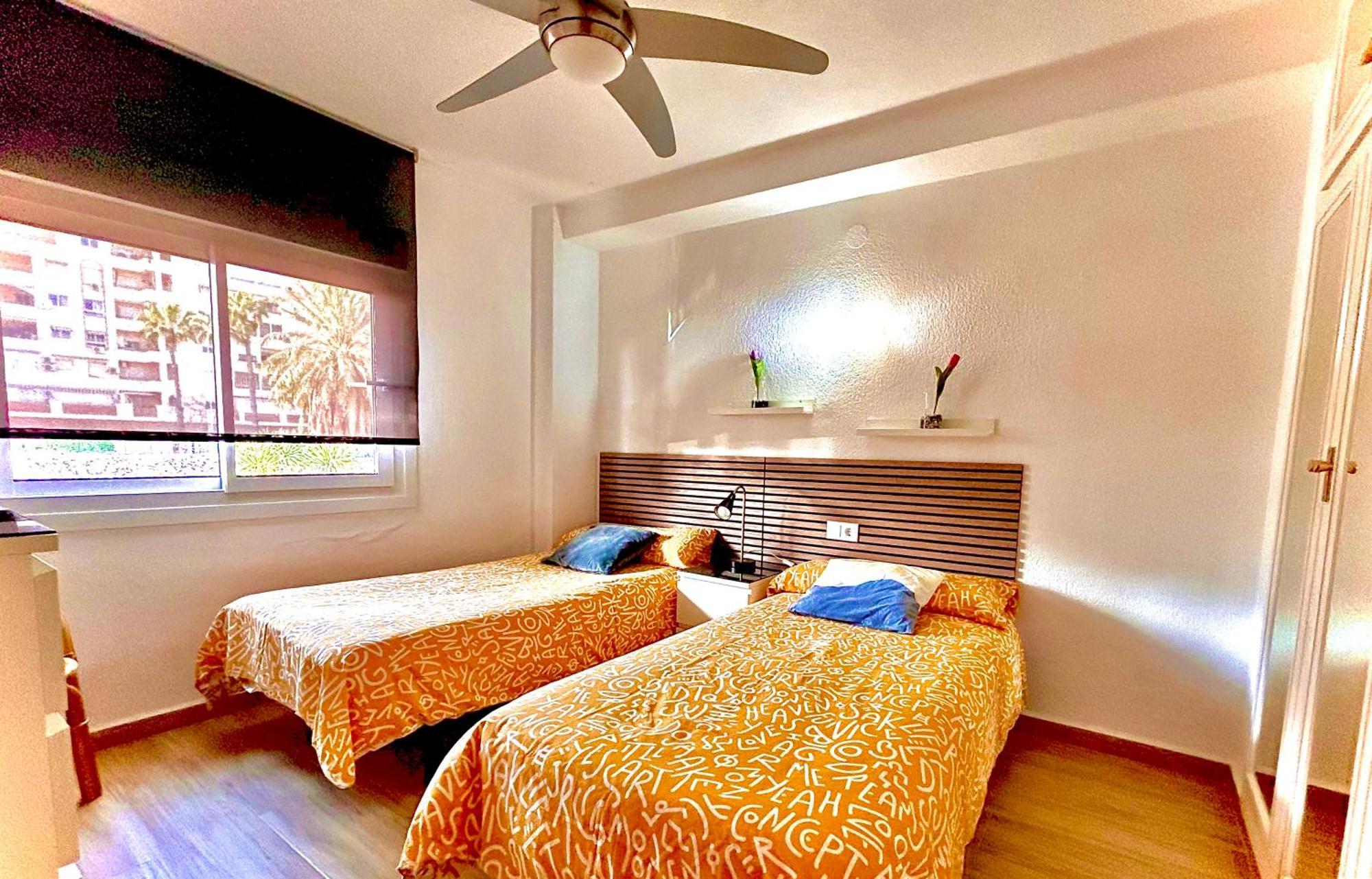 Apartamento 2 Dormitorios En Primera Linea De Playa San Cristobal Almuñécar Esterno foto